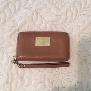Michael Kors wristlet